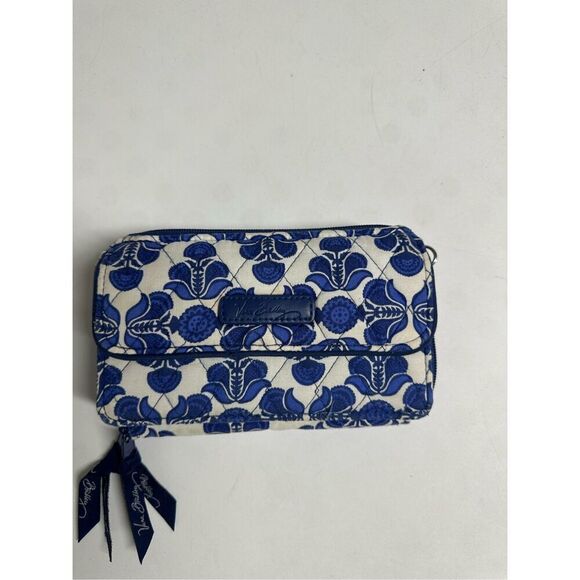 Vera Bradley COBALT TILE All In One CROSSBODY Wallet WRISTLET Cell Phone BAG - Picture 4 of 13
